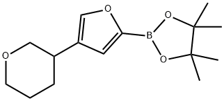 4,4,5,5-tetramethyl-2-(4-(tetrahydro-2H-pyran-3-yl)furan-2-yl)-1,3,2-dioxaborolane Struktur