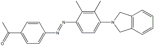 1-(4-{2-[4-(2,3-dihydro-1H-isoindol-2-yl)-2,3-dimethylphenyl]diaz-1-enyl}phenyl)ethan-1-one Struktur