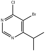 Pyrimidine, 5-bromo-4-chloro-6-(1-methylethyl)-|5-溴-4-氯-6-异丙基嘧啶