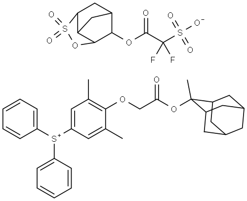 (3,5-dimethyl-4-(2-((2-methyladamantan-2-yl)oxy)-2-oxoethoxy)phenyl)diphenylsulfonium 2-((1,1-dioxidohexahydro-3,5-methanocyclopenta[c][1,2]oxathiol-7-yl)oxy)-1,1-difluoro-2-oxoethanesulfonate Struktur
