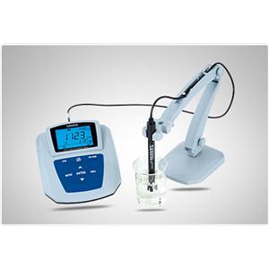 实验室电导率仪(范围0-200mS/cm, 精度±1.0%FS)